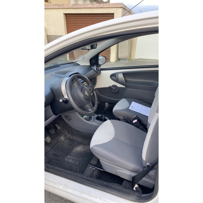 Calculateur moteur CITROEN C1 1 Photo n°11