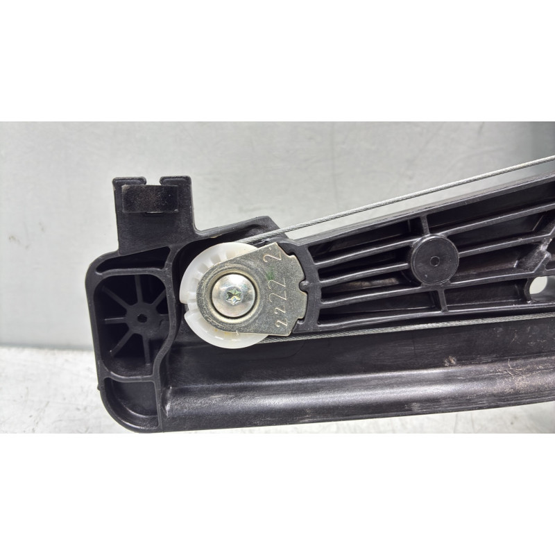 Leve vitre electrique arriere droit PEUGEOT 208 2 Photo n°7