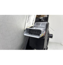Leve vitre electrique avant droit PEUGEOT 208 2