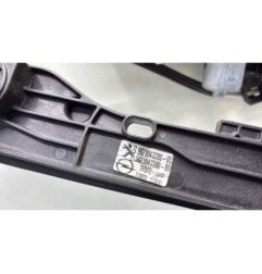 Leve vitre electrique avant droit PEUGEOT 208 2