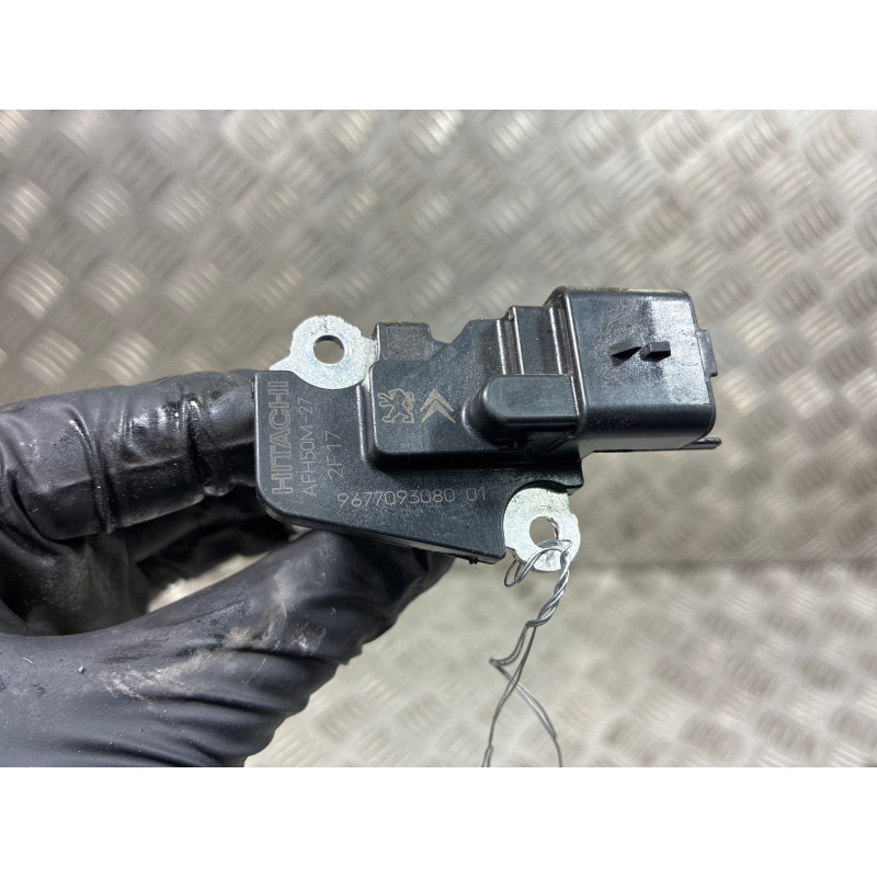 Debitmetre PEUGEOT 208 2 Photo n°3