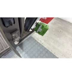 Porte avant droit PEUGEOT 208 2