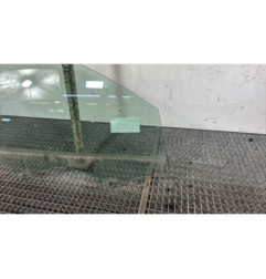 Vitre avant droit PEUGEOT 208 2
