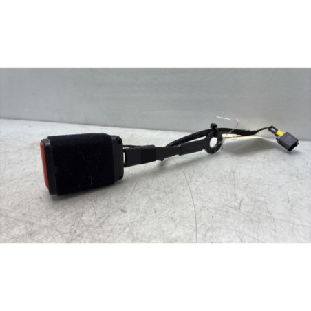 Attache ceinture avant gauche PEUGEOT 208 2 Photo n°1