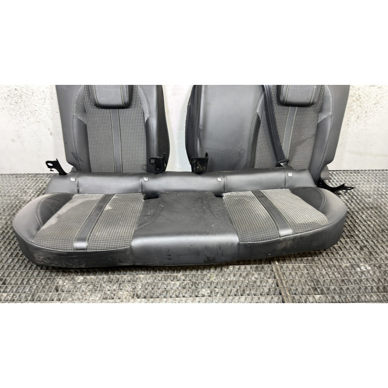 Interieur complet PEUGEOT 208 2 Photo n°9