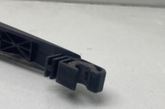 Bras essuie glace arriere TOYOTA AVENSIS 3
