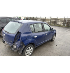 Attache ceinture arriere droit DACIA SANDERO 1
