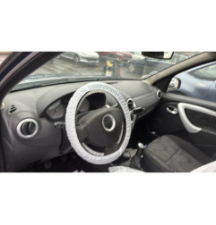 Attache ceinture arriere droit DACIA SANDERO 1
