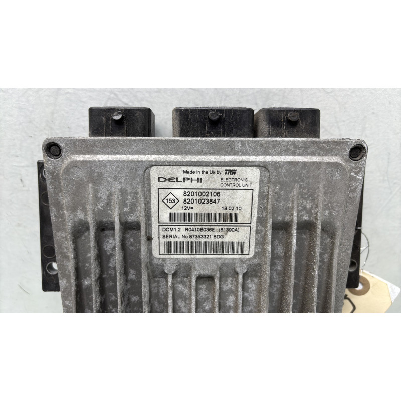 Calculateur moteur DACIA SANDERO 1 Photo n°2