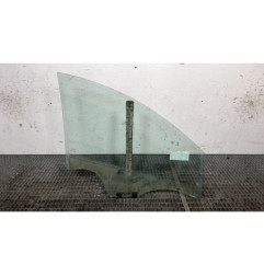 Vitre avant gauche DACIA SANDERO 2