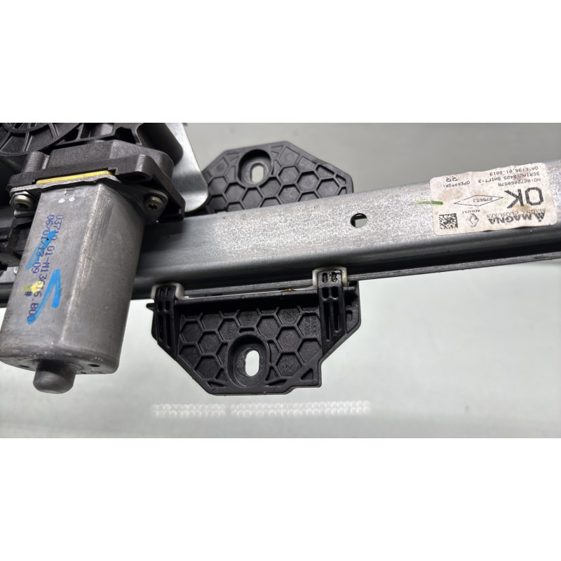 Leve vitre electrique arriere droit DACIA SANDERO 2 Photo n°3