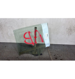 Vitre arriere droit DACIA SANDERO 2