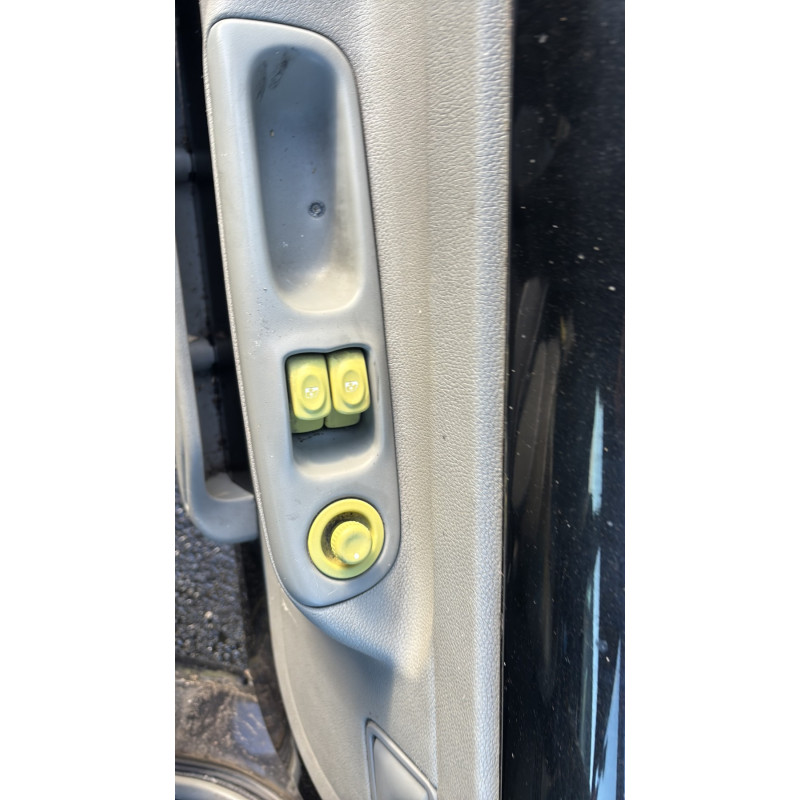 Poignee interieur avant droit RENAULT TWINGO 1 Photo n°13