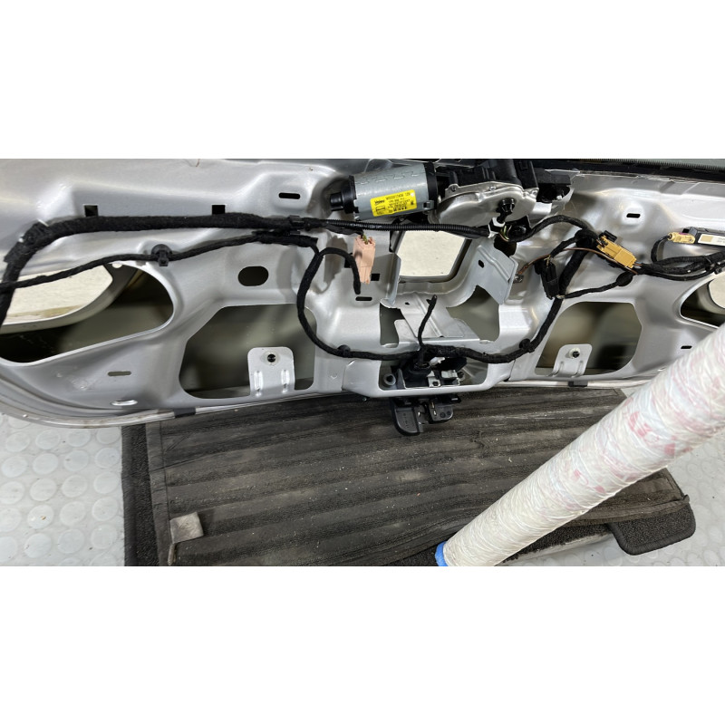 Malle/Hayon arriere SEAT LEON 2 Photo n°10
