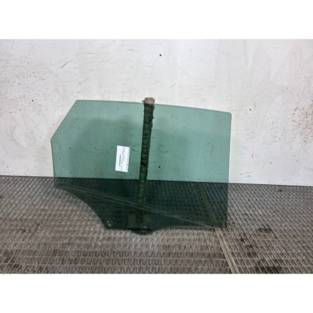 Vitre arriere gauche CITROEN C4 2