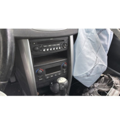 Attache ceinture arriere droit PEUGEOT 207