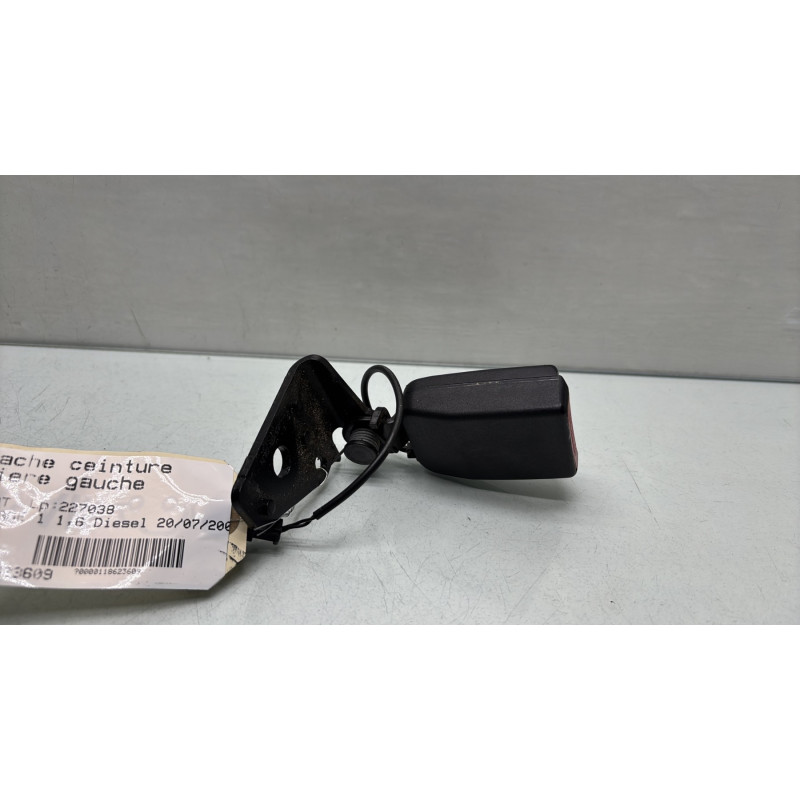 Attache ceinture arriere gauche PEUGEOT 207 Photo n°1