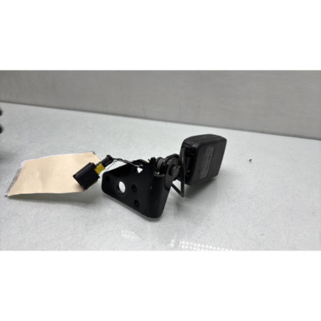 Attache ceinture arriere gauche PEUGEOT 207