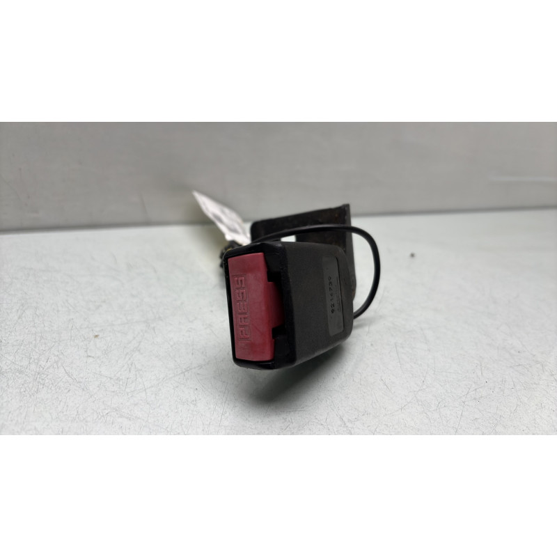Attache ceinture arriere gauche PEUGEOT 207 Photo n°3