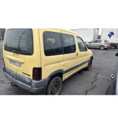 Aile avant droit PEUGEOT PARTNER 1