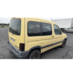 Aile avant droit PEUGEOT PARTNER 1