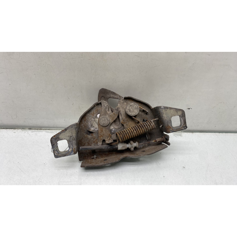 Fermeture de capot FIAT PUNTO 2 Photo n°1