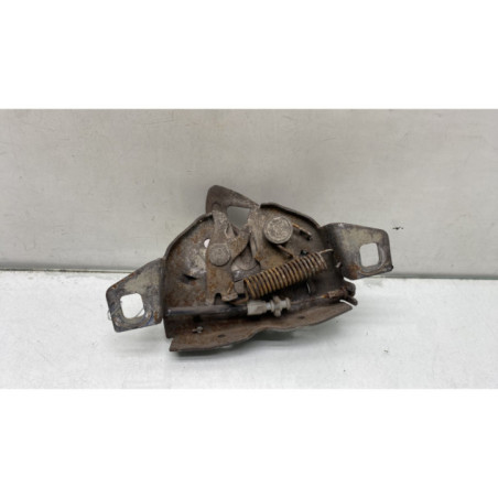 Fermeture de capot FIAT PUNTO 2 Photo n°1