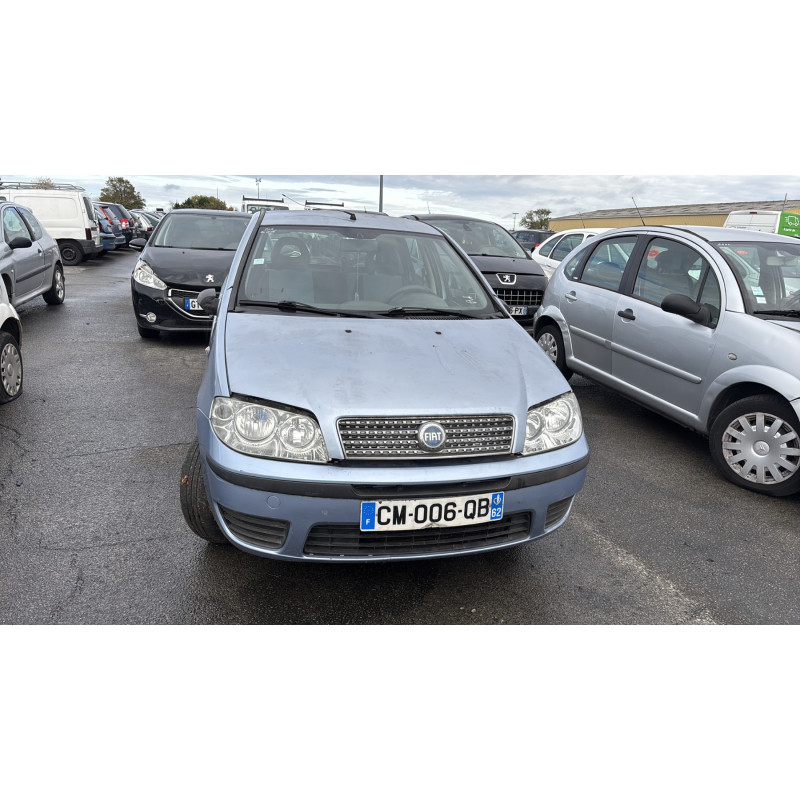 Vitre avant gauche FIAT PUNTO 2 Photo n°12