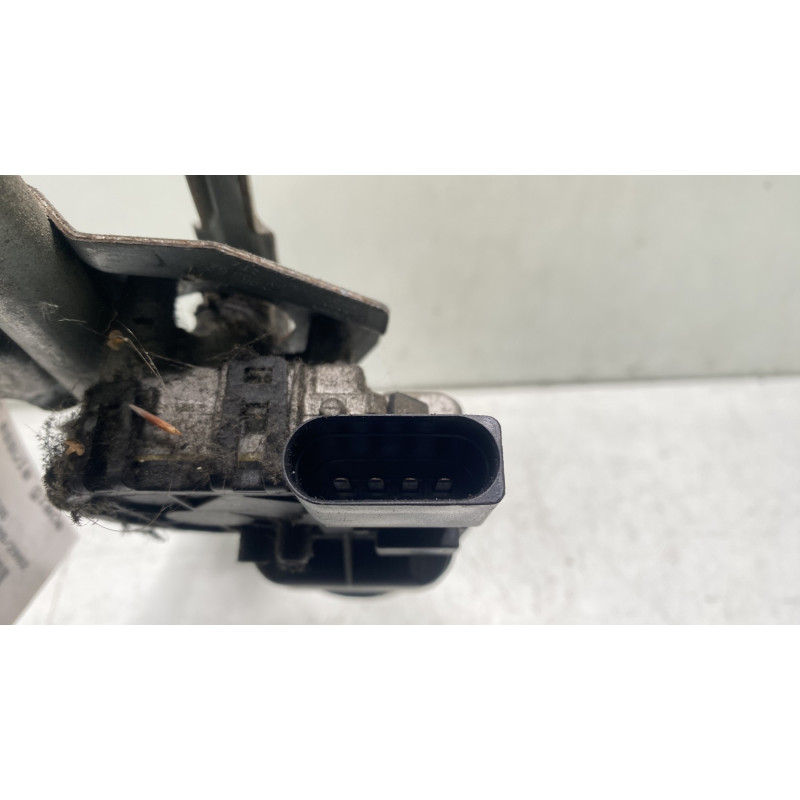 Moteur essuie glace avant VOLKSWAGEN GOLF 4 Photo n°11