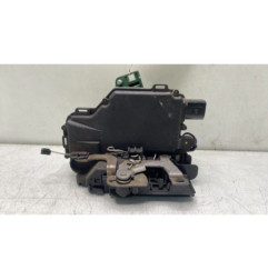 Serrure arriere droit VOLKSWAGEN GOLF 4 Photo n°1