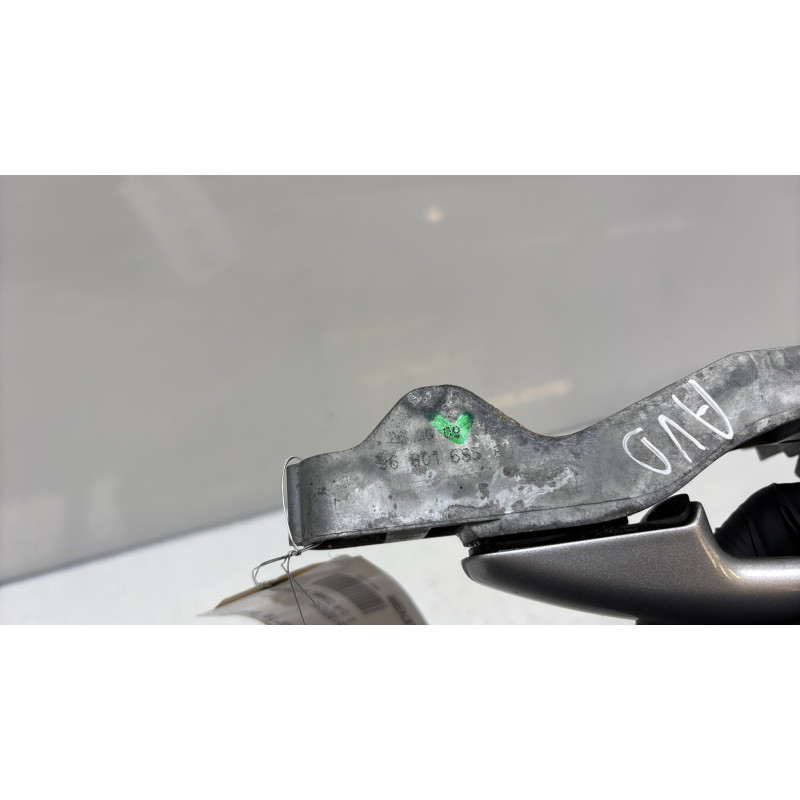 Poignee porte avant droit PEUGEOT 207 Photo n°5