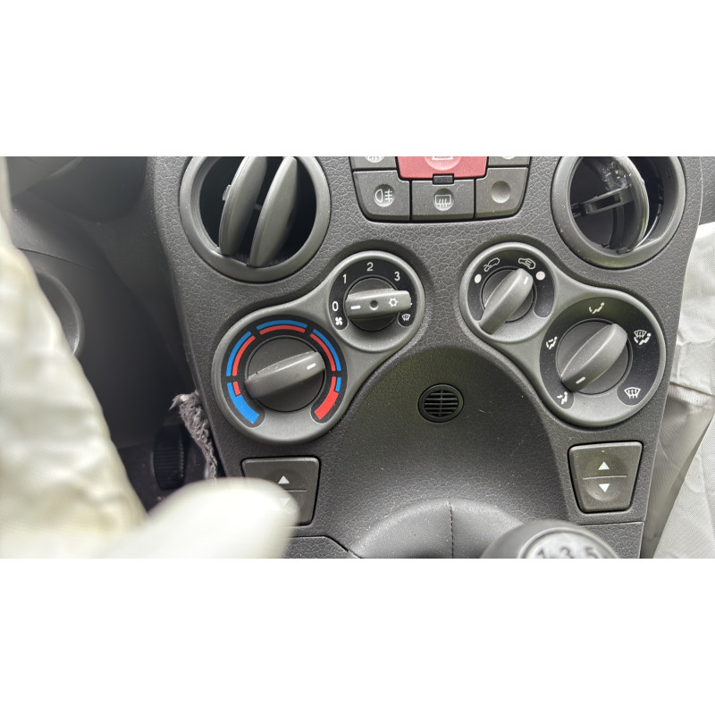 Porte arriere gauche FIAT PANDA 2 Photo n°20