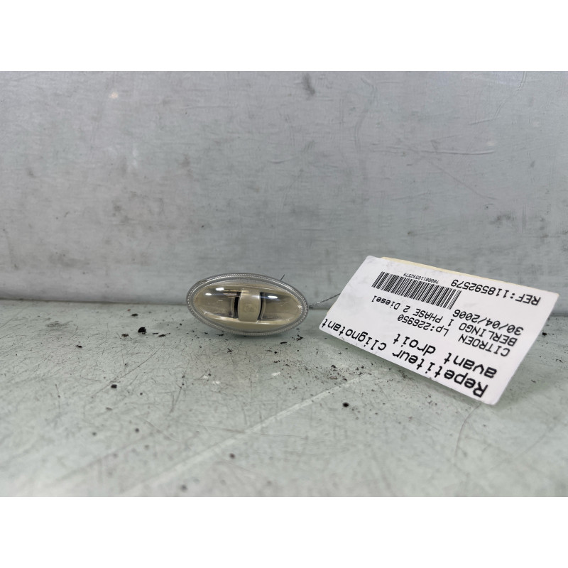 Repetiteur clignotant avant droit  (Feux) CITROEN BERLINGO 1 Photo n°1