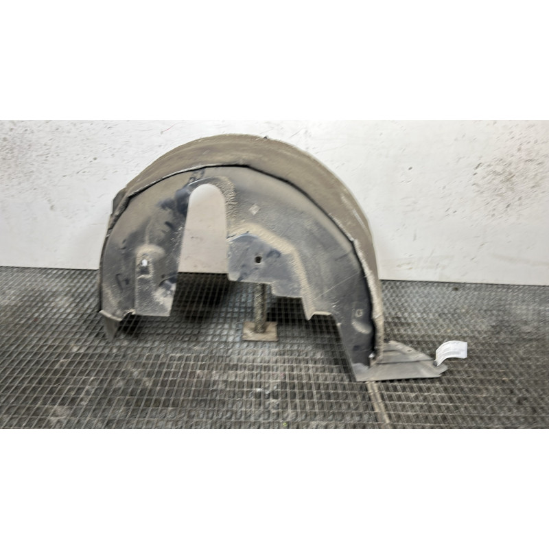 Pare boue arriere droit PEUGEOT 208 2 Photo n°1