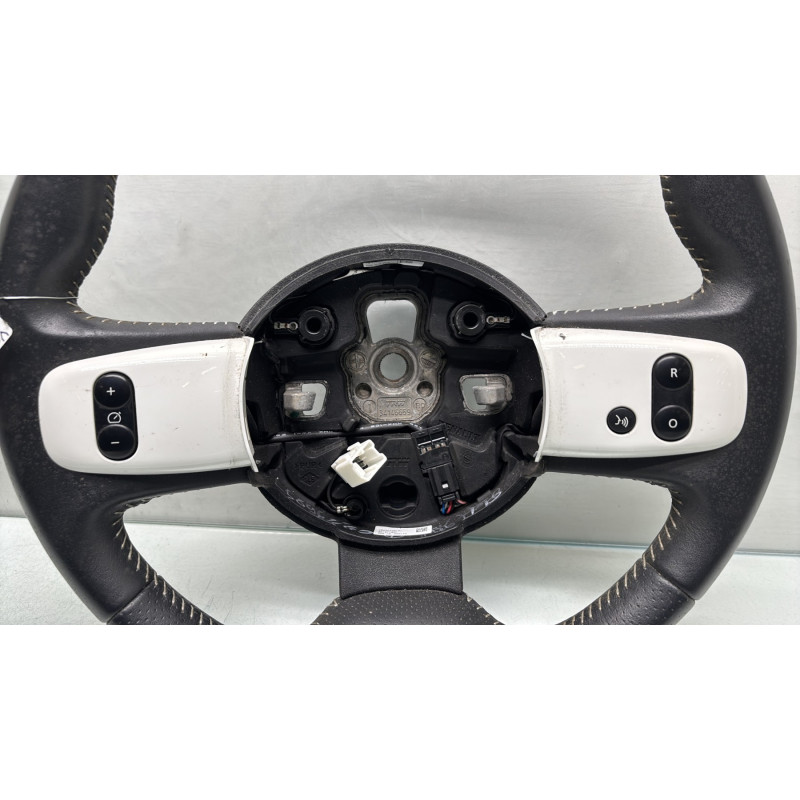 Volant RENAULT TWINGO 3 Photo n°2