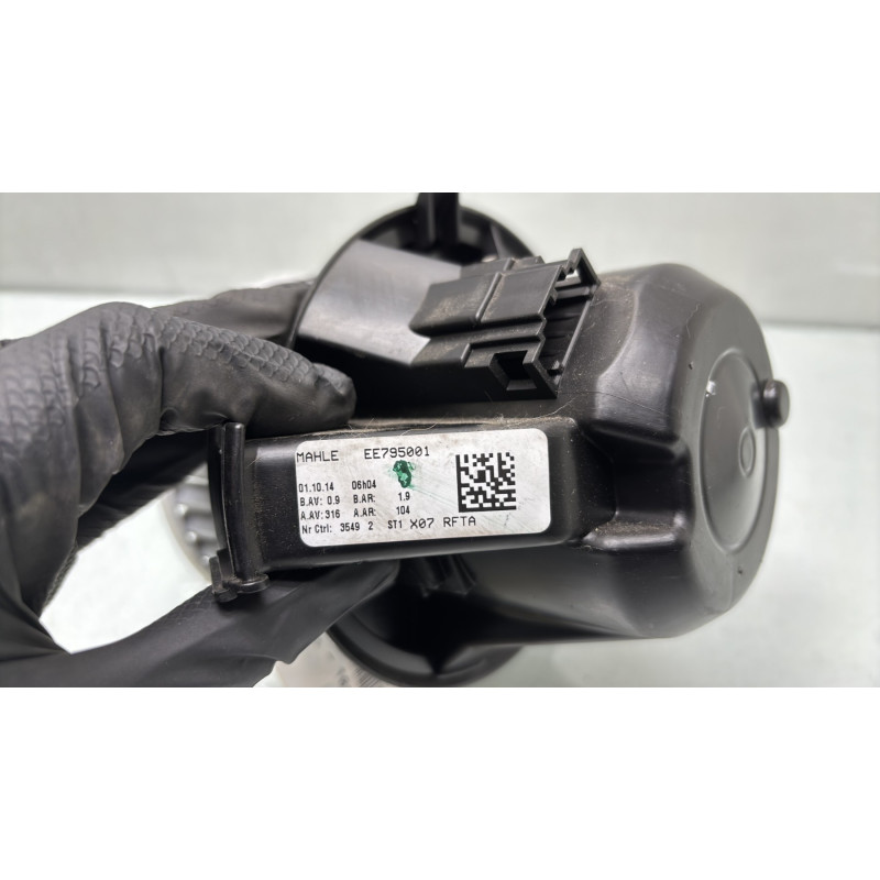 Pulseur d'air RENAULT TWINGO 3 Photo n°6