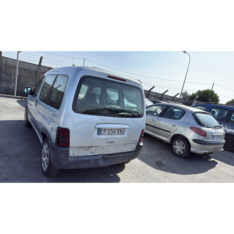 Poignee hayon PEUGEOT PARTNER 1 Photo n°8