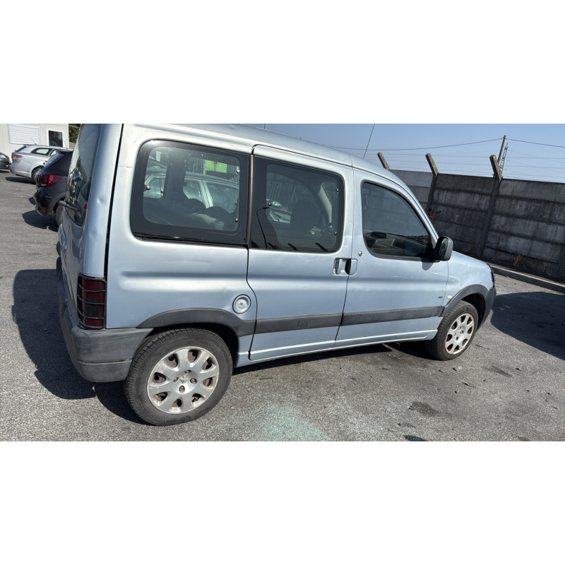 Poignee hayon PEUGEOT PARTNER 1 Photo n°10
