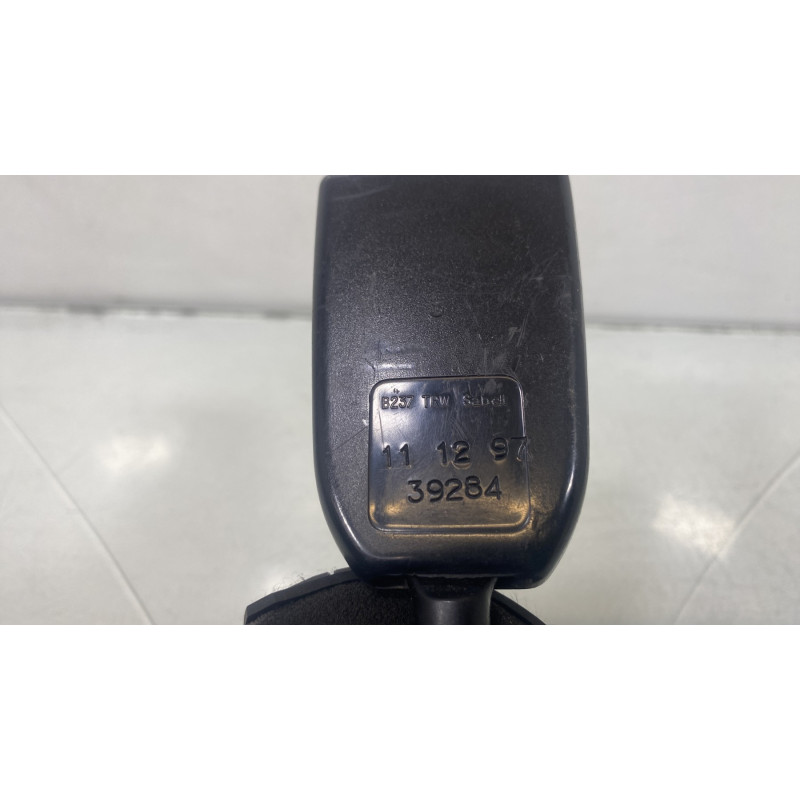 Attache ceinture avant droit CITROEN JUMPER 1 Photo n°4