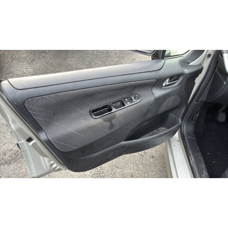 Leve vitre electrique avant gauche PEUGEOT 207 Photo n°13