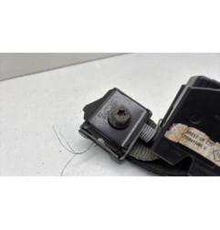 Attache ceinture arriere droit RENAULT CLIO 2