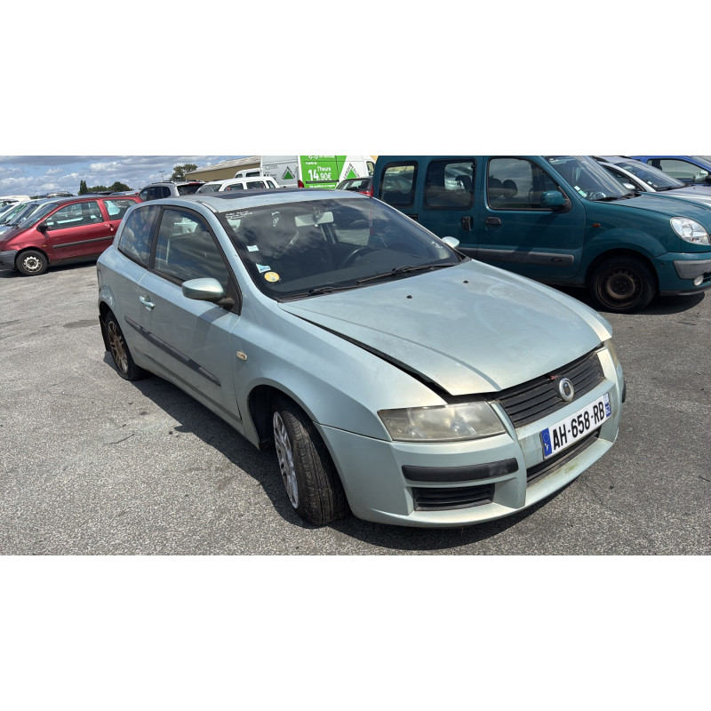 Pare soleil gauche FIAT STILO Photo n°7