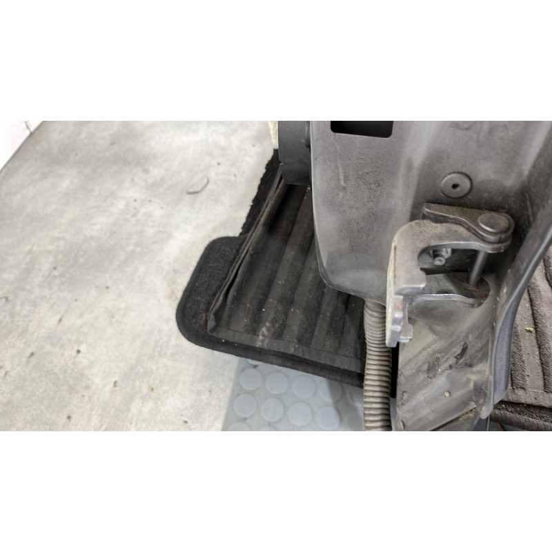 Porte arriere gauche RENAULT CLIO 4 Photo n°5