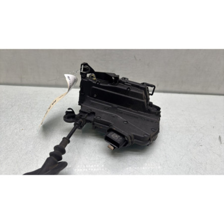 Serrure arriere droit RENAULT CLIO 4