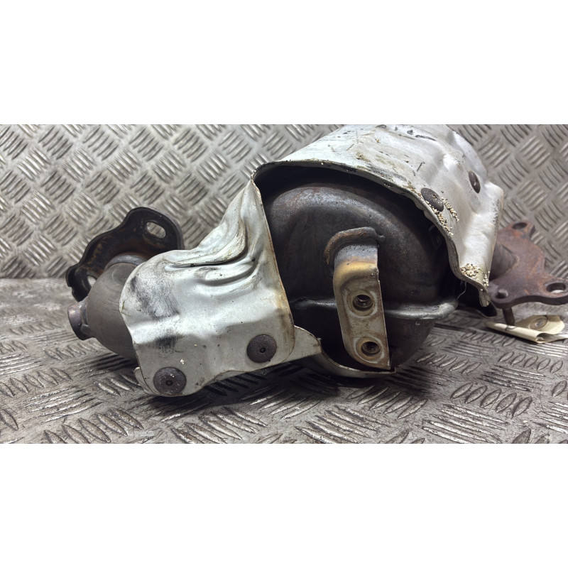 Catalyseur (echappement) RENAULT CLIO 4 Photo n°7