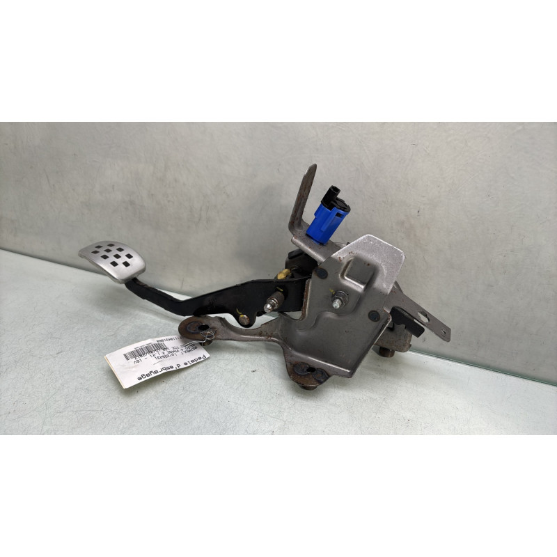 Pedale d'embrayage RENAULT CLIO 4 Photo n°1