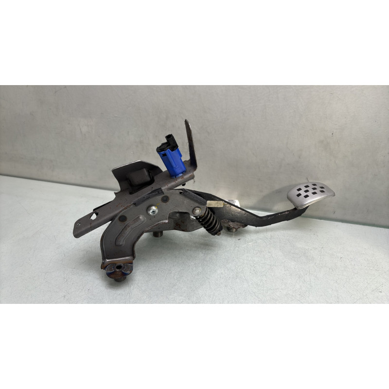 Pedale d'embrayage RENAULT CLIO 4 Photo n°2