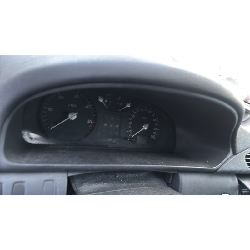 Bouton de coffre RENAULT LAGUNA 2 Photo n°19