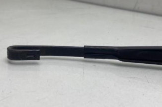 Bras essuie glace arriere VOLKSWAGEN GOLF 4