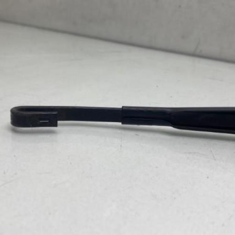 Bras essuie glace arriere VOLKSWAGEN GOLF 4 Photo n°4